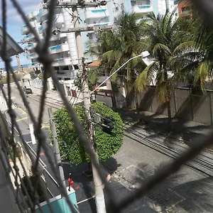 Apartamento 50 M Da Do Rj, 2 Quartos Sendo Que 1 Com Ar Condicionado ,cozinha ,2 Banheiros, Garagem Wi Fi, Cabo Frio